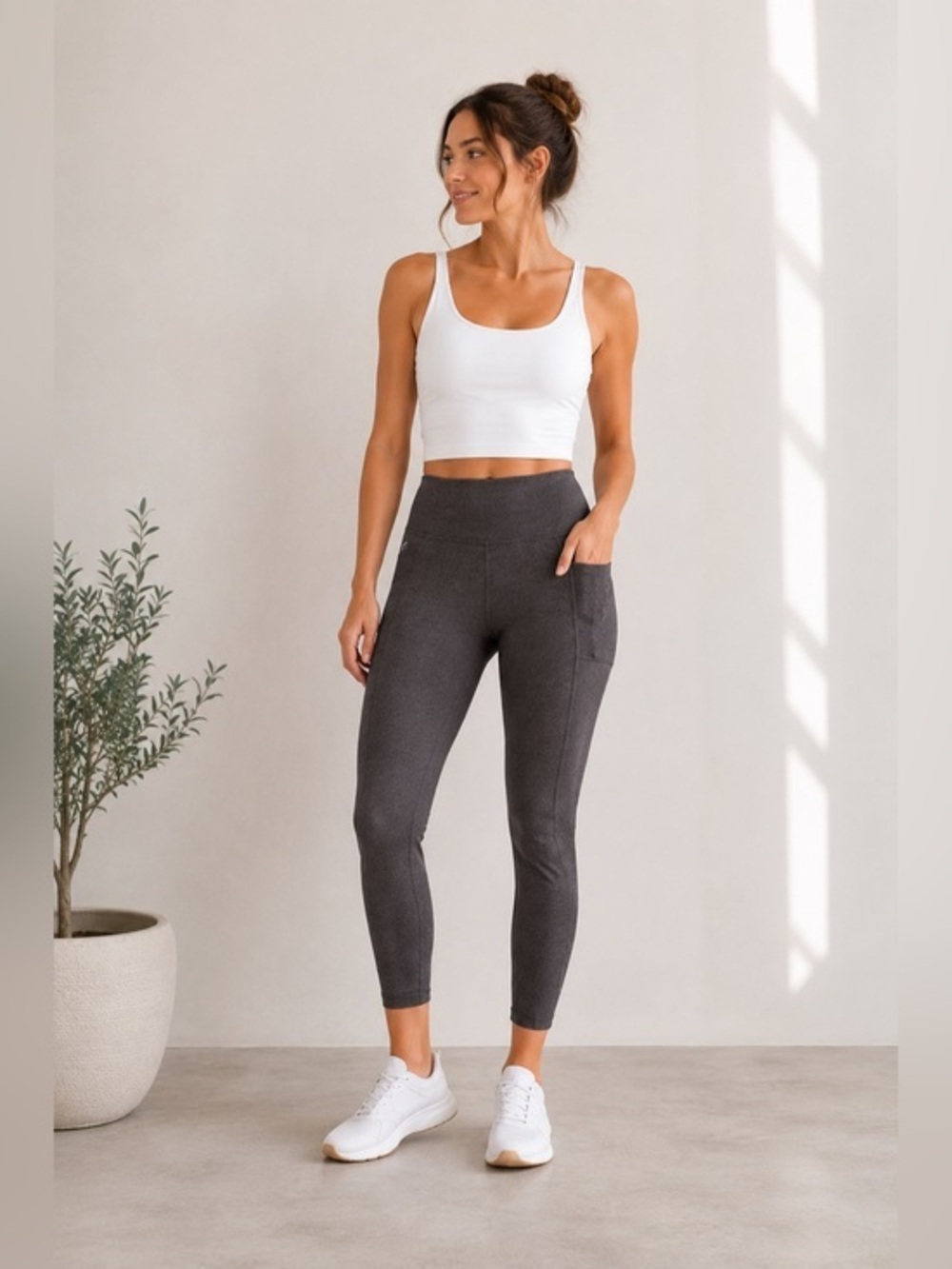 Fabletics Ultimate Hold 7/8 Leggings Medium NWT Charcoal High Rise Pockets